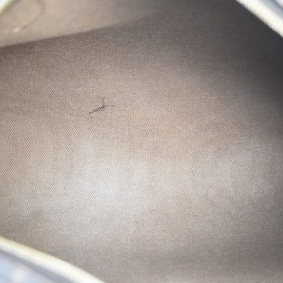 LOUIS VUITTON Montorgueil PM Shoulder Bag - Picture 13 of 16